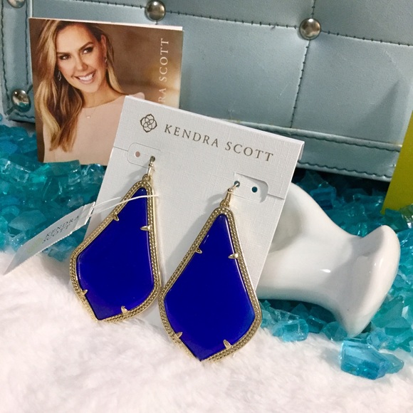 Kendra Scott Jewelry - Kendra Scott Earrings!